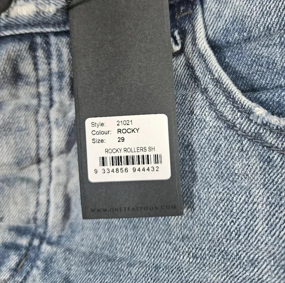 NWT Rocky rollers high cut notch waist distressed‎ jean shorts size 29 - Picture 6 of 7